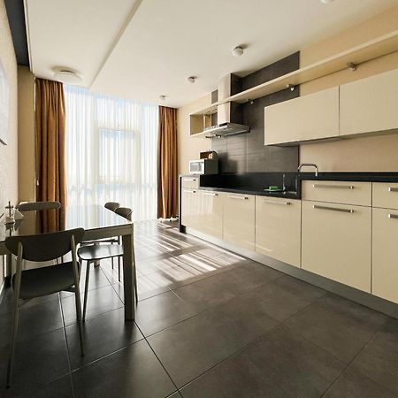 12Th Floor Apartments Odessa Extérieur photo