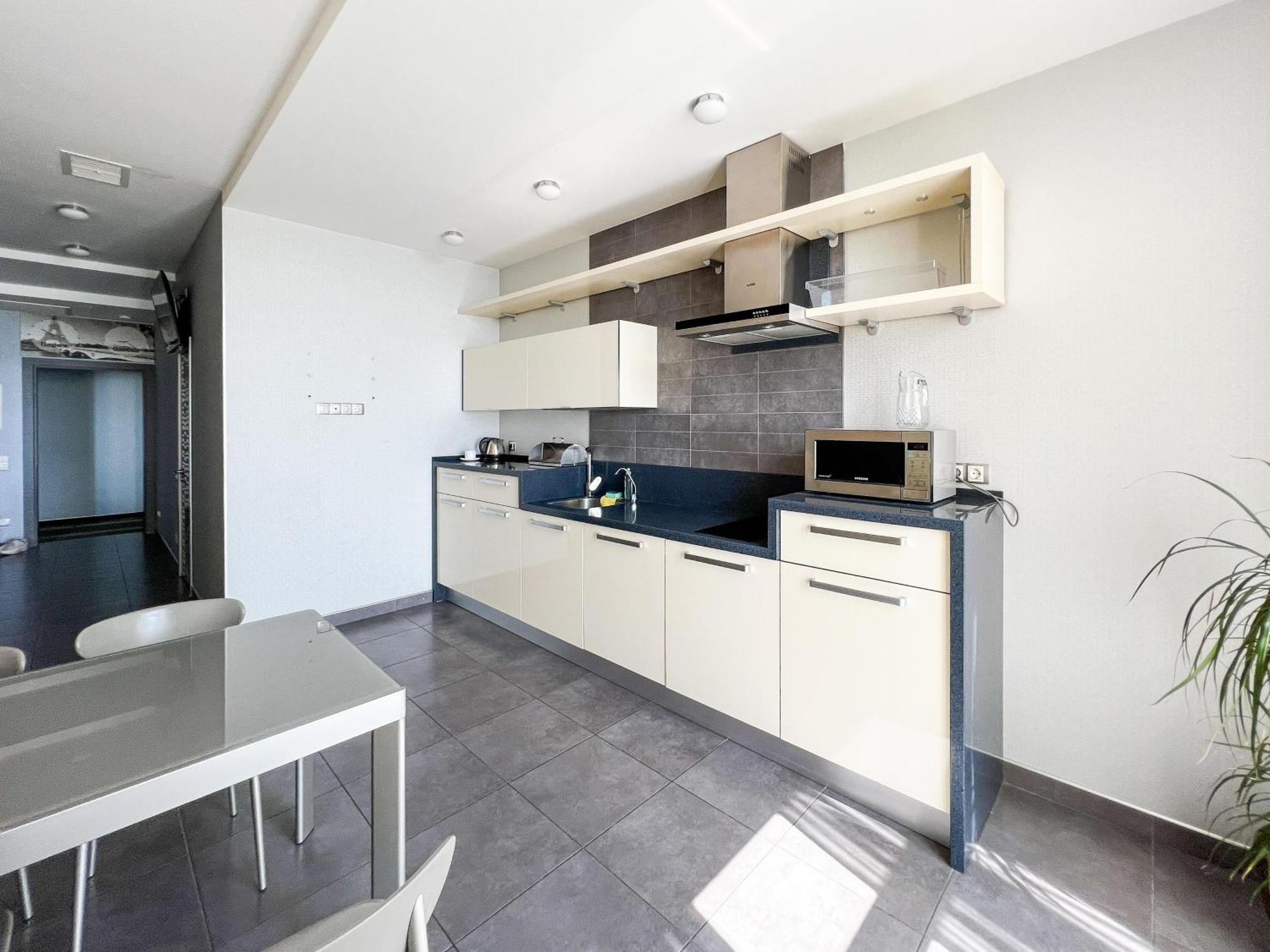 12Th Floor Apartments Odessa Extérieur photo